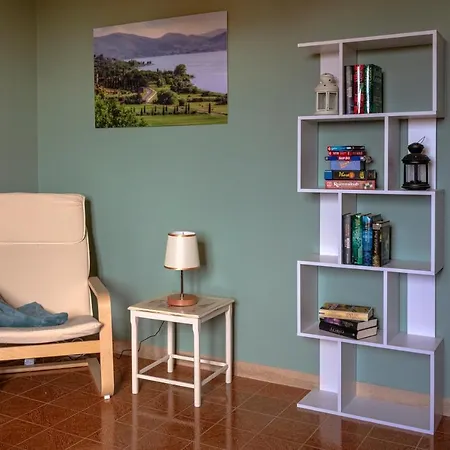 Apartment 2-Bedroom Apartment With Fantastic Mountain Views Magione